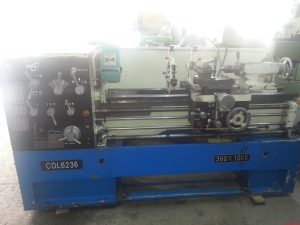 İkinci el çin malı üniversal torna makinaları,fiyatları,yedek parça ve teknik servis hizmetleri vermekteyiz.Vouga üniversal torna tezgahı,baoji üniversal torna tezgahı,yunnan torna tezgahı,ozco,craft torna tezgahı.