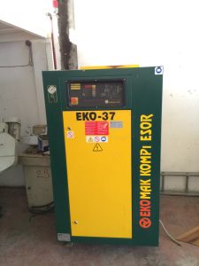 İkinci el ekomak vidalı kompresör . Pistonlu,vidalı,sessiz&yağsız< kompresör satışı,yedek parça ve servis hizmeti.