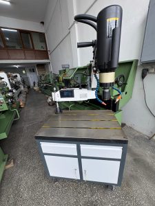 İkinci El Servo Kılavuz Çekme Makinası