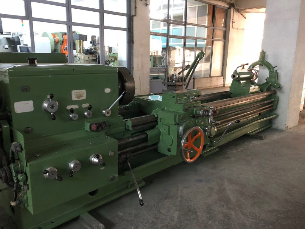 İkinci El Rus Torna 3 Metre 710 Mm