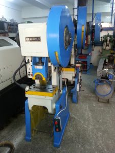 İkinci El 10 Ton Eksantrik Pres. Eksantrik Pres fiyatları,satışı,yedek parça ve teknik servis hizmetleri.