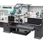 SN32 classic 1 metre üniversal tos torna makinası. tos trens tezsan iran çin torna makinaları satış,yedek parça ve servis hizmeti.